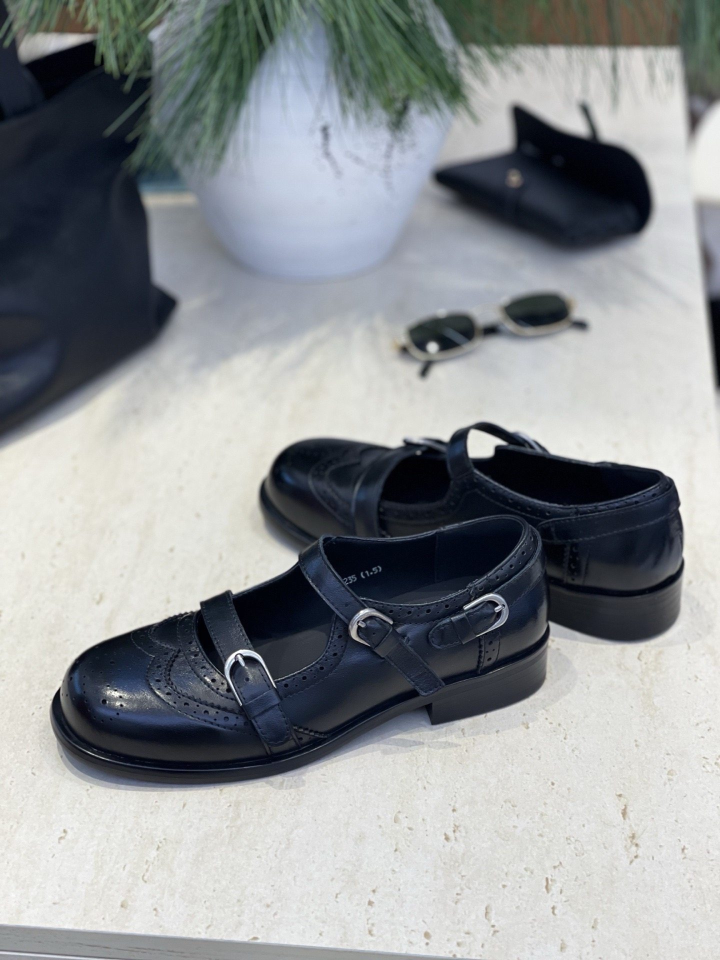 2026新款真皮英伦风小皮鞋圆头平底韩版卡扣款雕花百搭乐福鞋女,女鞋,乐福鞋（豆豆鞋）,淘宝优惠券,粉丝福利购,淘宝优惠卷