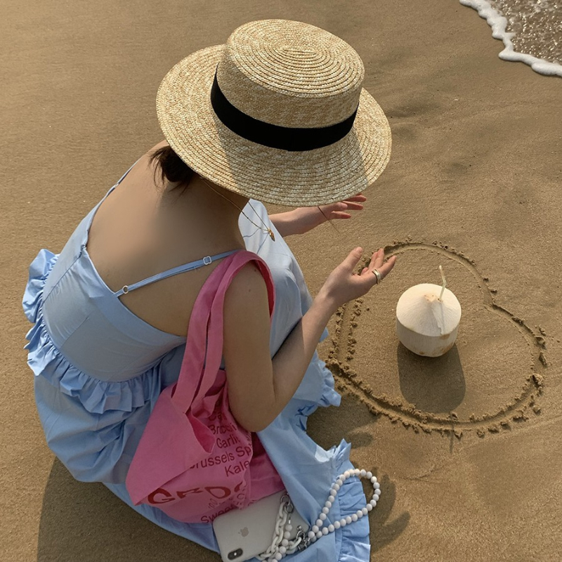 韩版百搭女士夏季海边沙滩出游拍照专用平顶草编防晒草帽