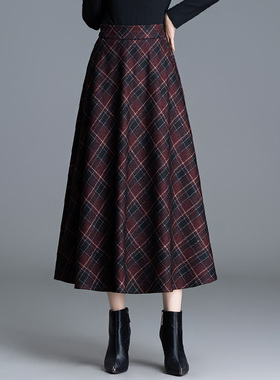2025新款格子毛呢半身裙女秋冬中长高腰显瘦大码百褶伞裙a字裙子