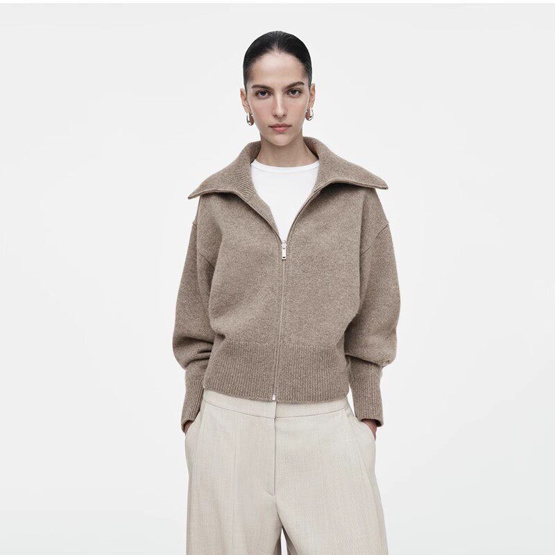 C女装 2025秋冬新品标准版型简约收腰拉链开衫飞行夹克针织短外套