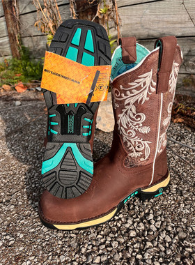 美国Corral牛皮雕花刺绣厚底防滑大圆头中筒靴骑马靴复古工装靴女