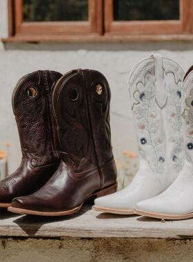 SHYANNE美式牛仔靴绒花刺绣牛皮尖头高筒骑马靴白色西部牛仔靴女