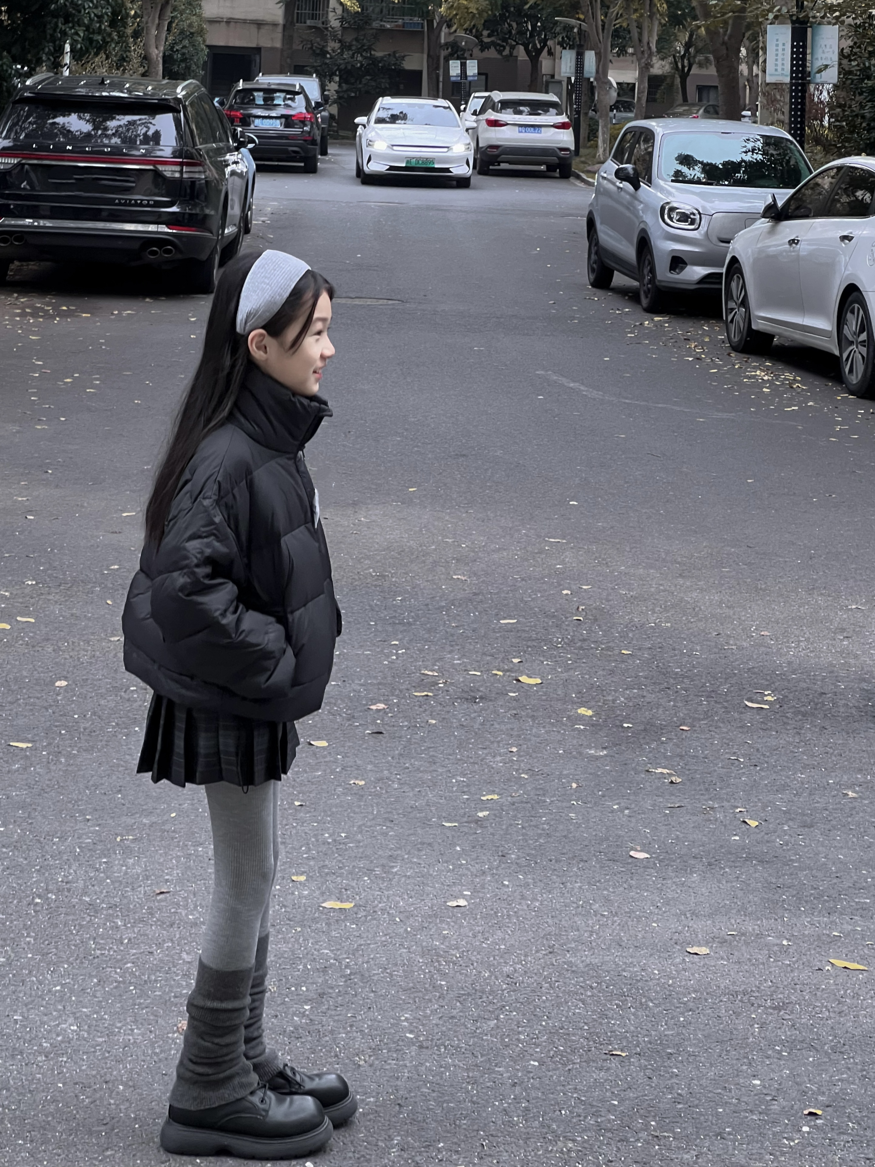 吉小可2025冬季女童羽绒服韩版中大童保暖绒服白鸭绒羽绒面包服