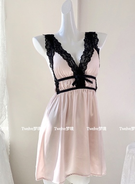 【Twelve】高级感法式蕾丝睡裙带胸垫性感深V露背缎面吊带睡衣女