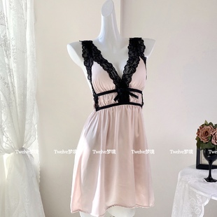 蕾丝睡裙带胸垫性感深V露背缎面吊带睡衣女 高级感法式 Twelve
