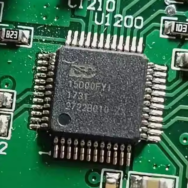 15D00FYI封装LQFP-48脚提