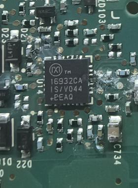 16932CA MAX16932CAIS/V 汽车电脑板双路电源降压控制器IC芯