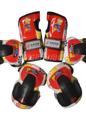新款铁骑兵团护具（吸汗导汗多功能护具）轮滑鞋护具红色
