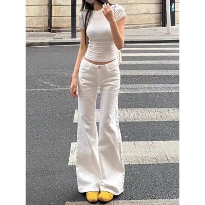 2025秋季白色辣妹低腰弹力微喇牛仔裤新款设计感阔显瘦宽松喇叭裤