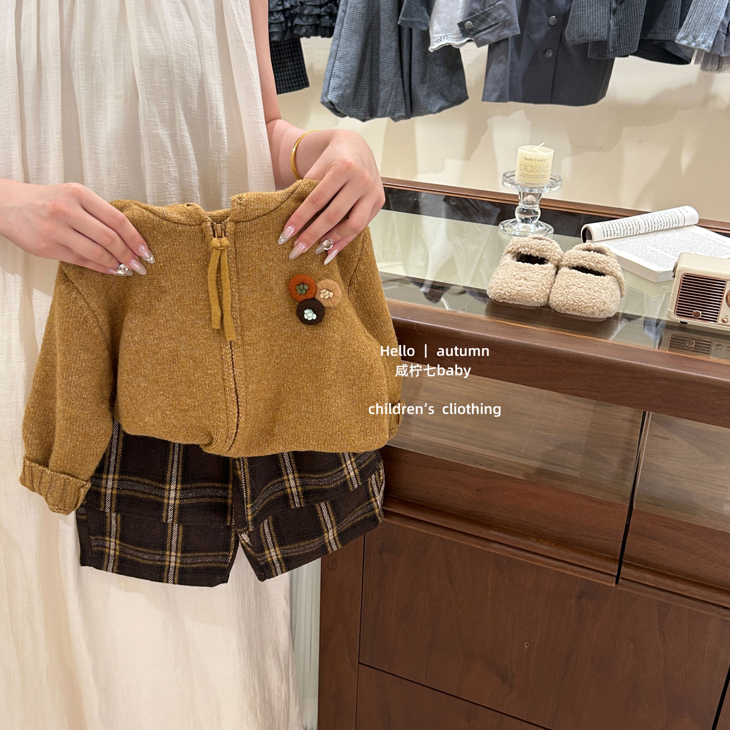 韩系童装连帽长袖毛衣外套