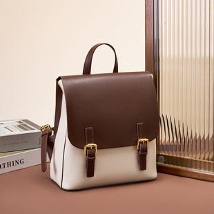 真皮背包上班通勤旅游轻便高颜值包包女款高级感双肩包女2026新款