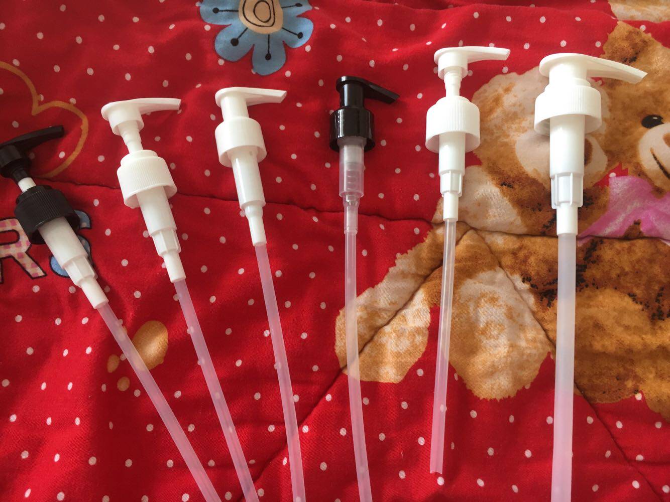 洗发水沐浴露洁面乳压泵压头鸭嘴压嘴洗面奶卸妆油按压头洗洁精头