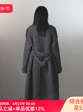 XG/雪歌2025年冬季新款翻领长款羊毛呢大衣外套女XJ410045A184