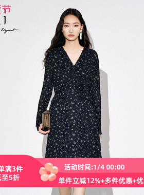 XG/雪歌2025年秋季新款V领印花长袖连衣裙女中长裙XK304017B493