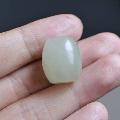 天然和田玉青海料白玉浅白晴桶珠转运珠锁骨链吊坠挂件生日礼物8z