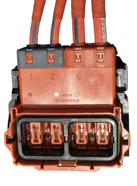 LU5T-14D665-JB福特新能源电动汽车连接器插头2840869-4