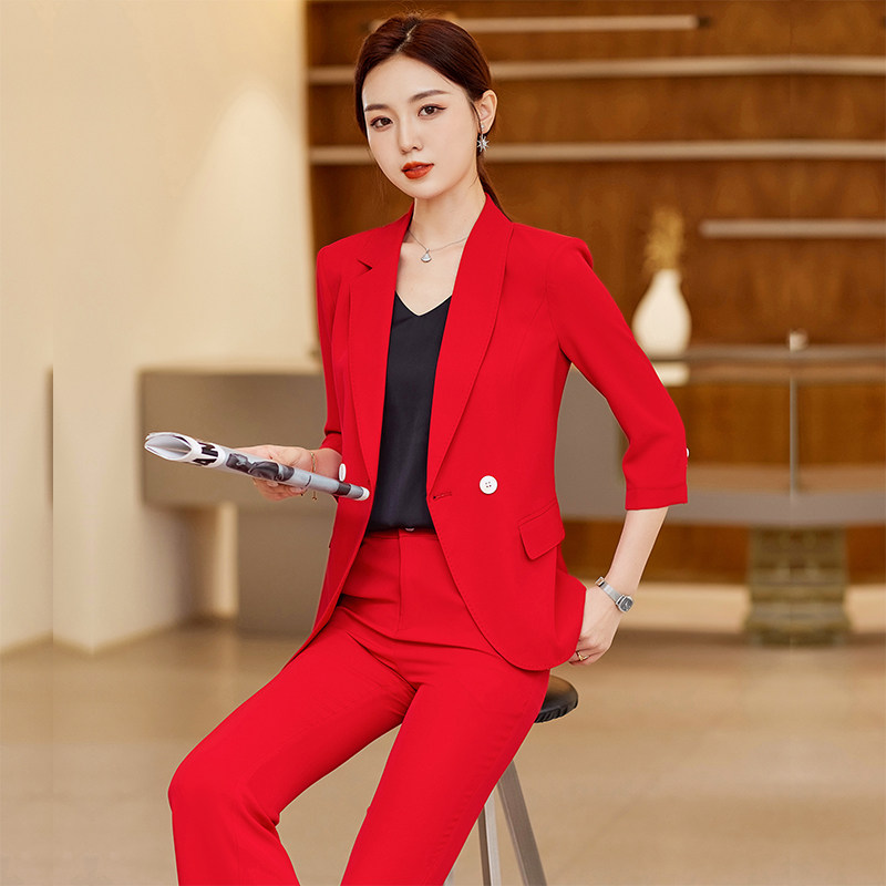 红色西装套装女新款春夏职业装时尚气质名媛高级感休闲中袖西服薄