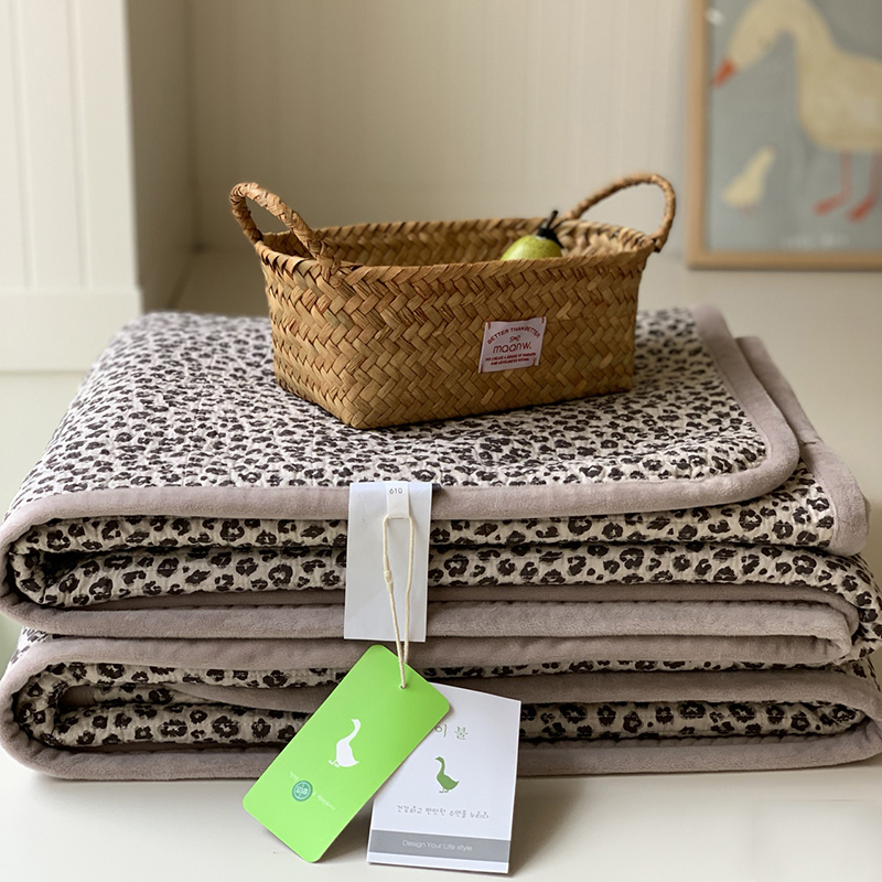 秋冬韩式碎花床盖单件一面绒一面棉加厚夹棉绗缝双面榻榻米床单垫