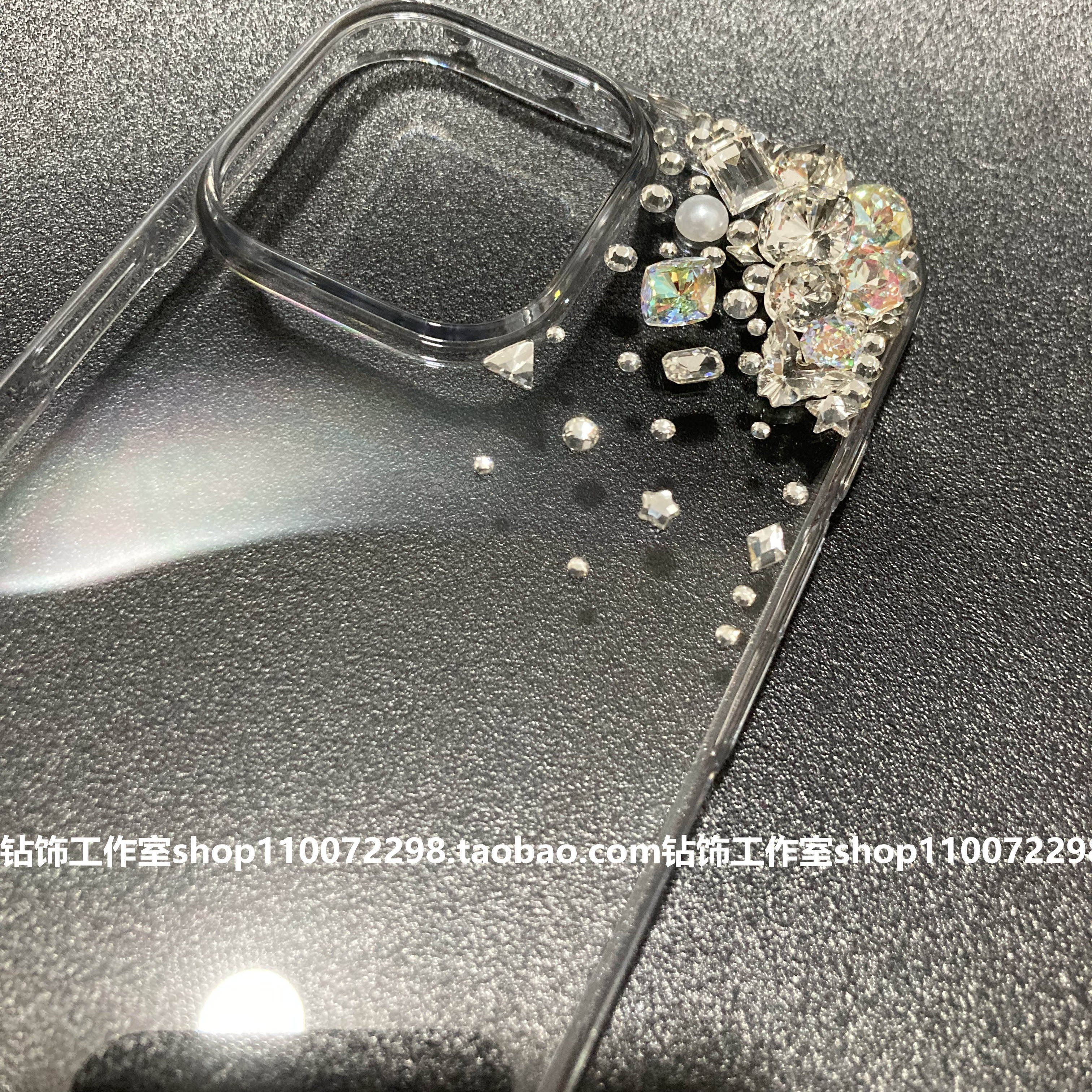 苹果16pro手机壳镶水钻亮晶晶