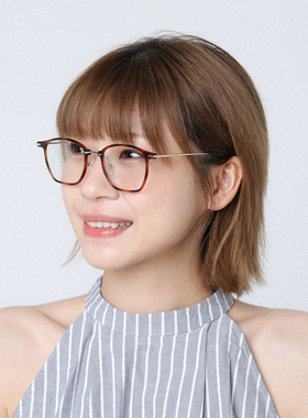 高级感复古玳瑁色大框细边眼镜