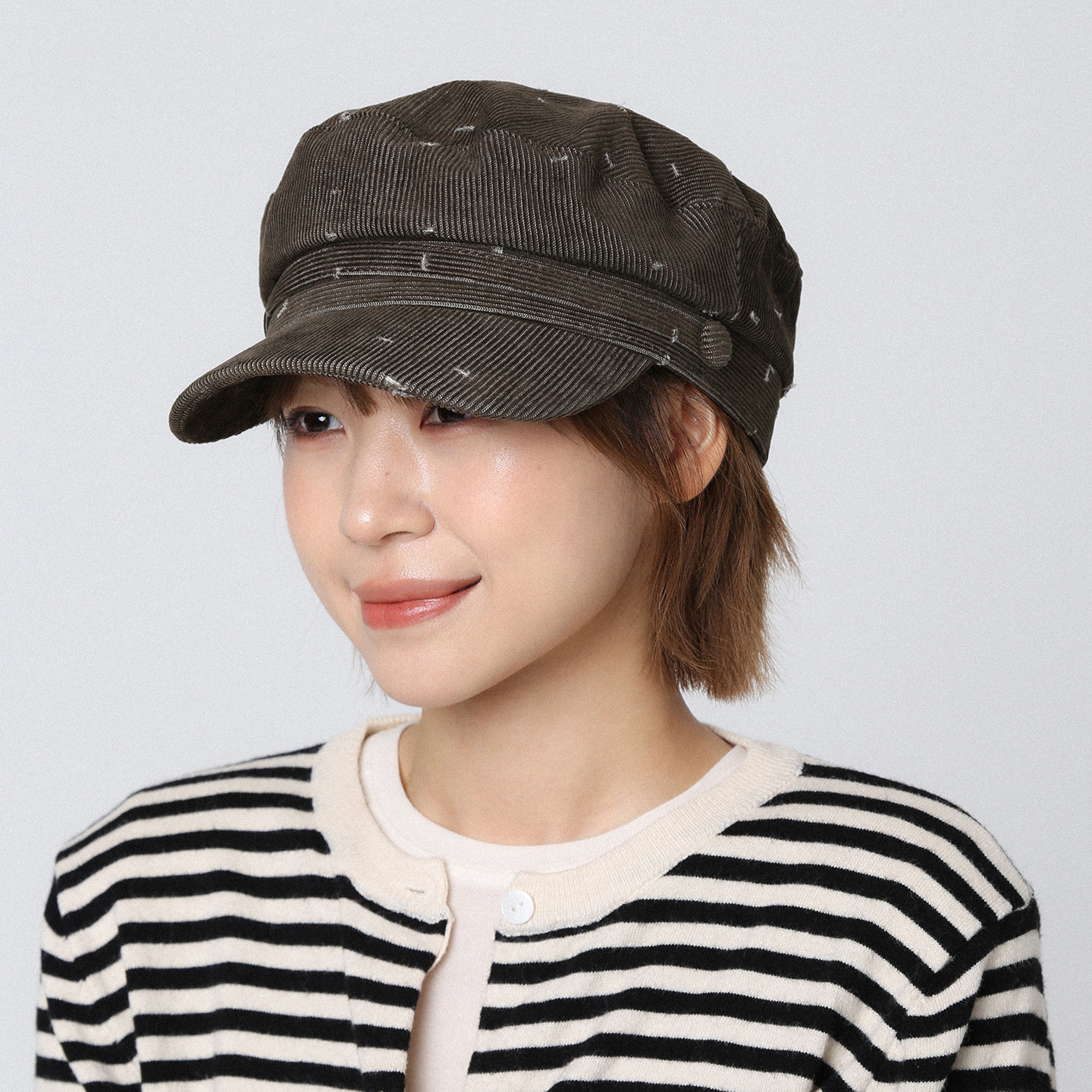 咖色破洞平顶贝雷帽女秋冬大头围