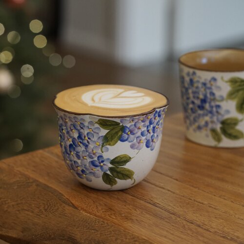 花间树里。景德镇手绘绣球咖啡杯拿铁拉花杯茶杯下午茶花口杯子
