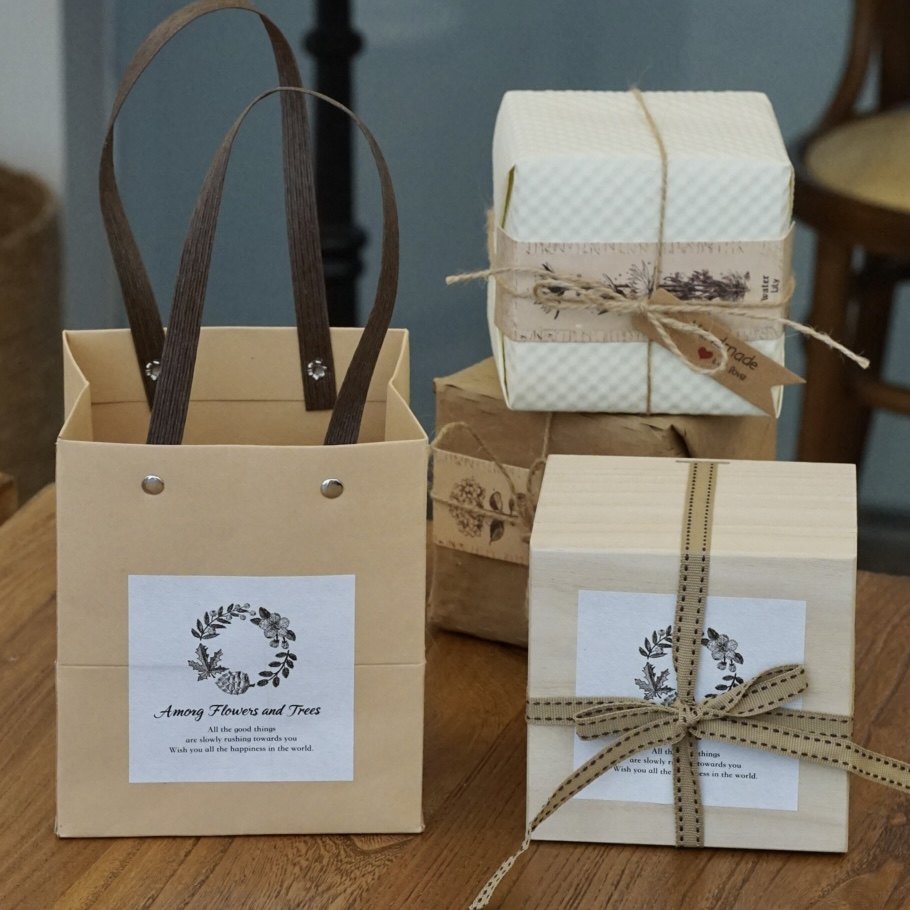 花间树里。礼物包装 单拍不发