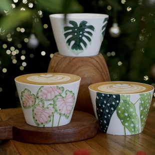 花间树里。景德镇手绘釉下彩陶瓷咖啡杯拿铁大容量猪口杯热植立体