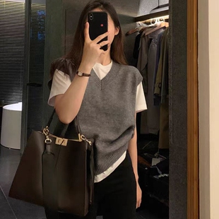 休闲宽松短款灰色V领羊绒马甲背心女春秋冬针织叠穿无袖毛衣坎肩