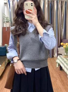 气质百搭宽松短款灰色V领羊绒马甲背心女秋冬外穿小个子毛衣坎肩