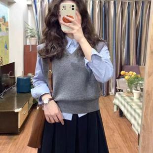 气质百搭宽松短款灰色V领羊绒马甲背心女秋冬外穿小个子毛衣坎肩