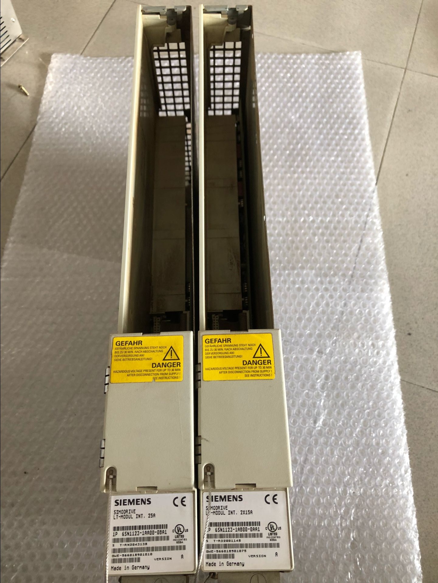 西门子伺服驱动器6SN1123-1AA00-0BA1 现货