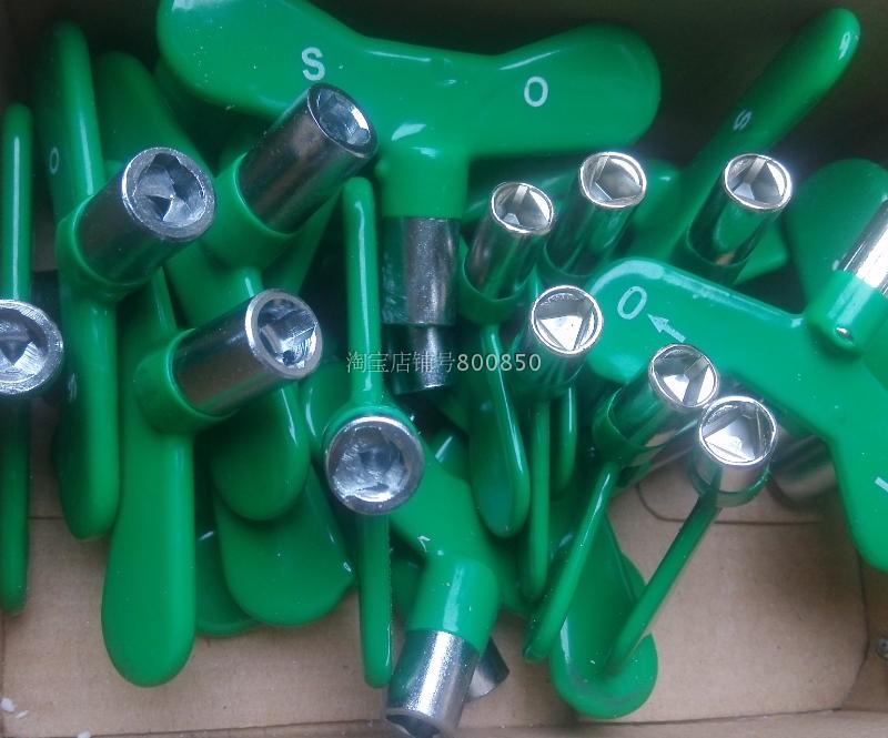 自来水阀门钥匙三角可用扳手