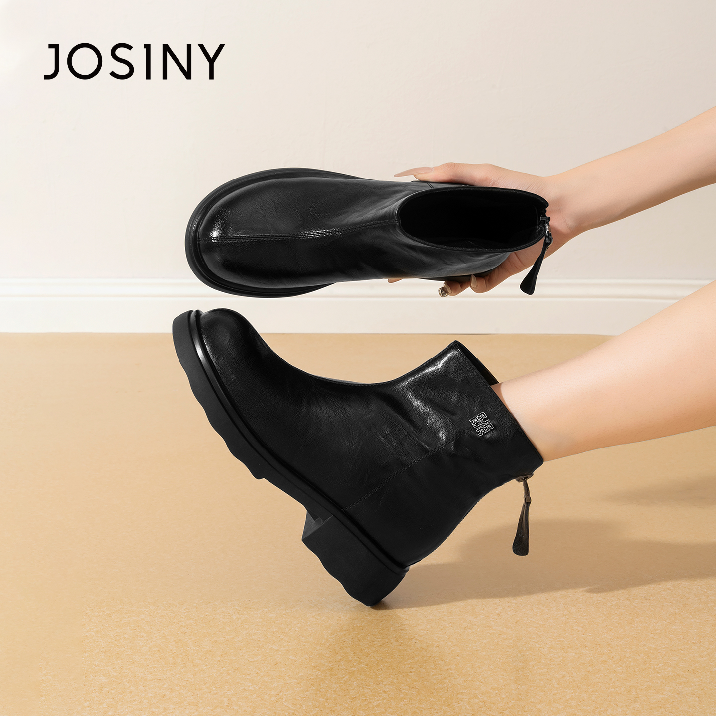 卓诗尼英伦风厚底短靴