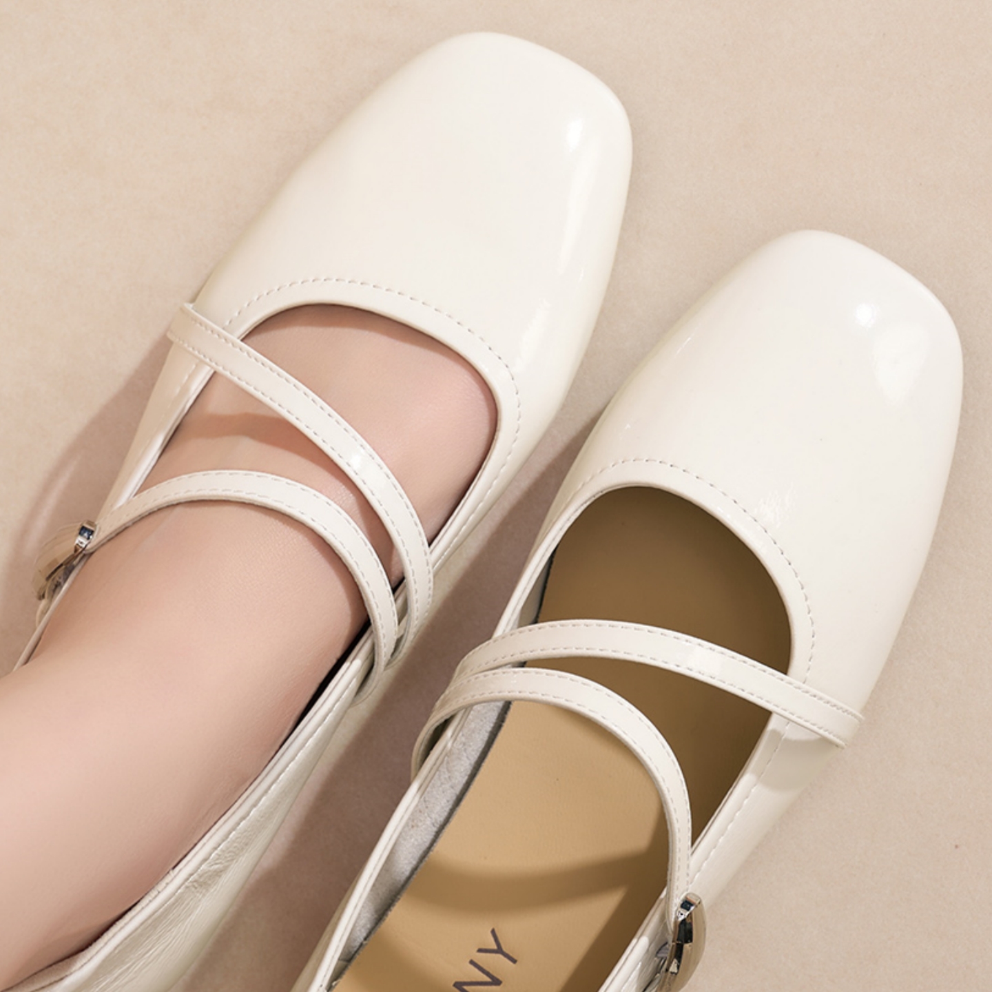 卓诗尼法式一字扣玛丽珍鞋舒适