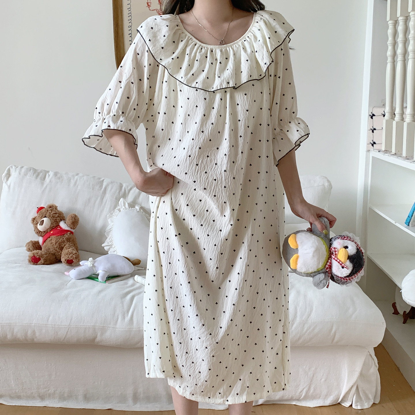 甜美娃娃领系带睡衣女款夏天可爱宽松慵懒小碎花长款大睡裙带胸垫