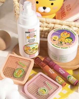 爱丽小屋联名kakao眼影哑光唇釉