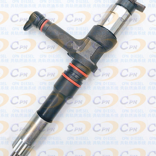095000-60706251-11-3100喷油器