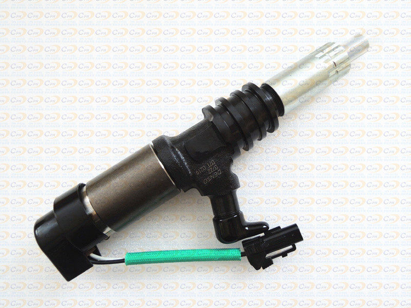 095000-8920喷油器总成