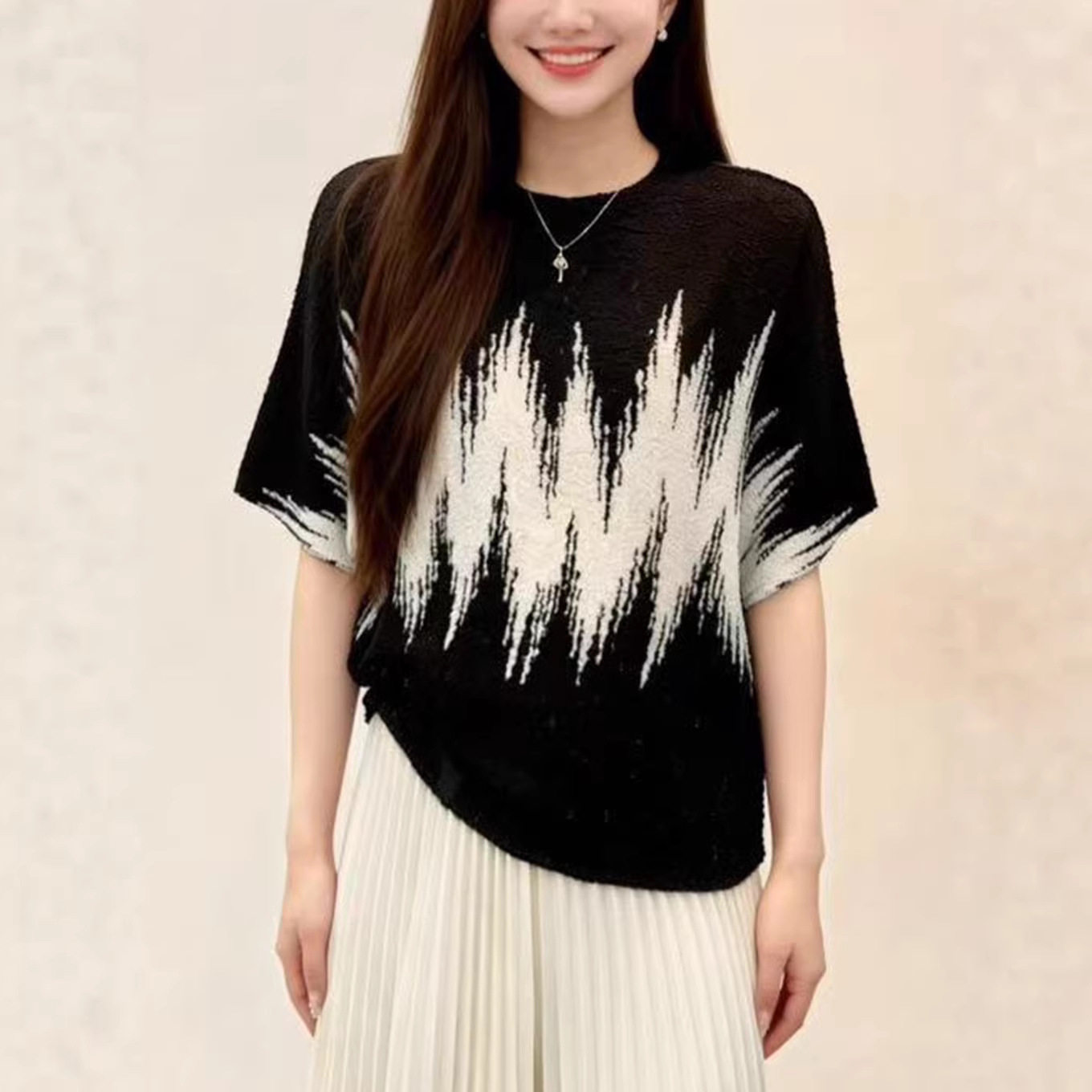 三宅短袖上衣女夏设计感小众气质圆领宽松显瘦蝙蝠袖时尚洋气T恤