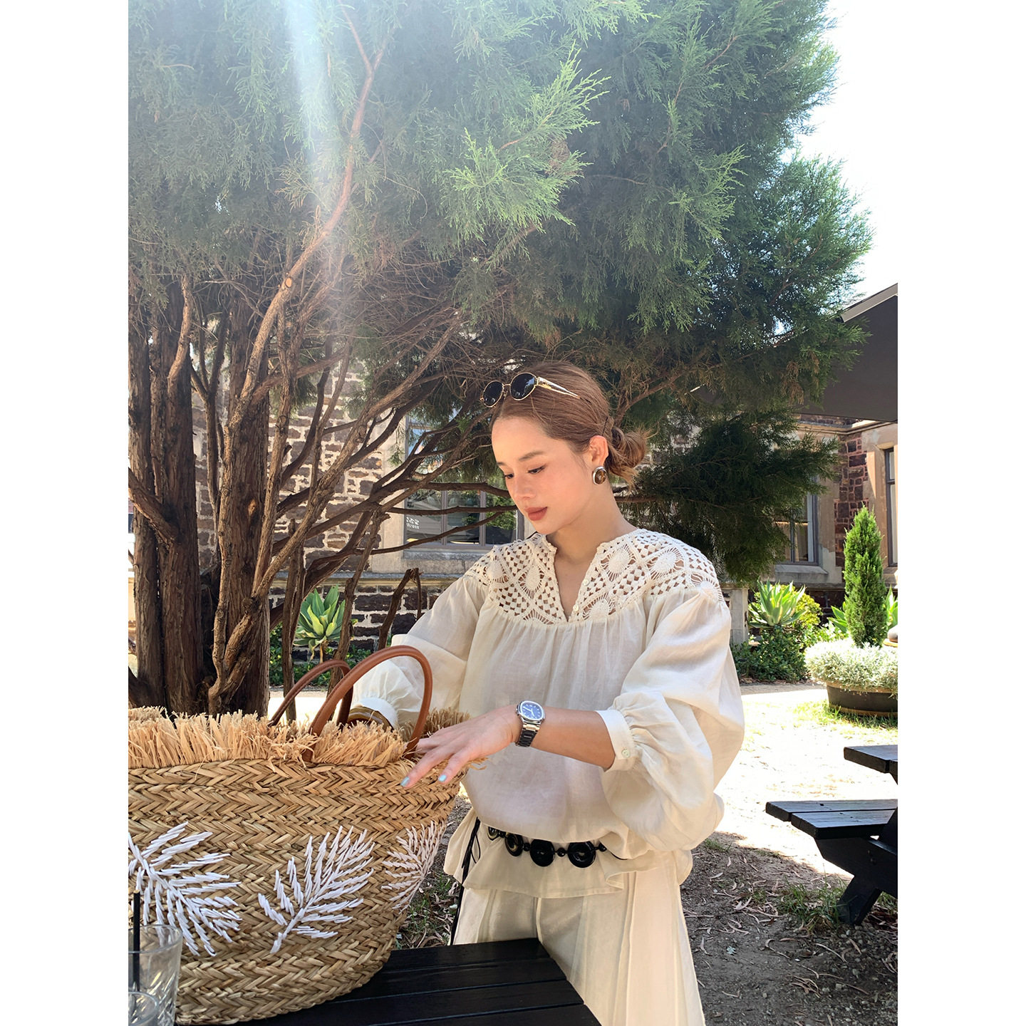 2026早春法式气质苎麻天丝长袖镂空小V领衬衣时尚百搭休闲款夏天