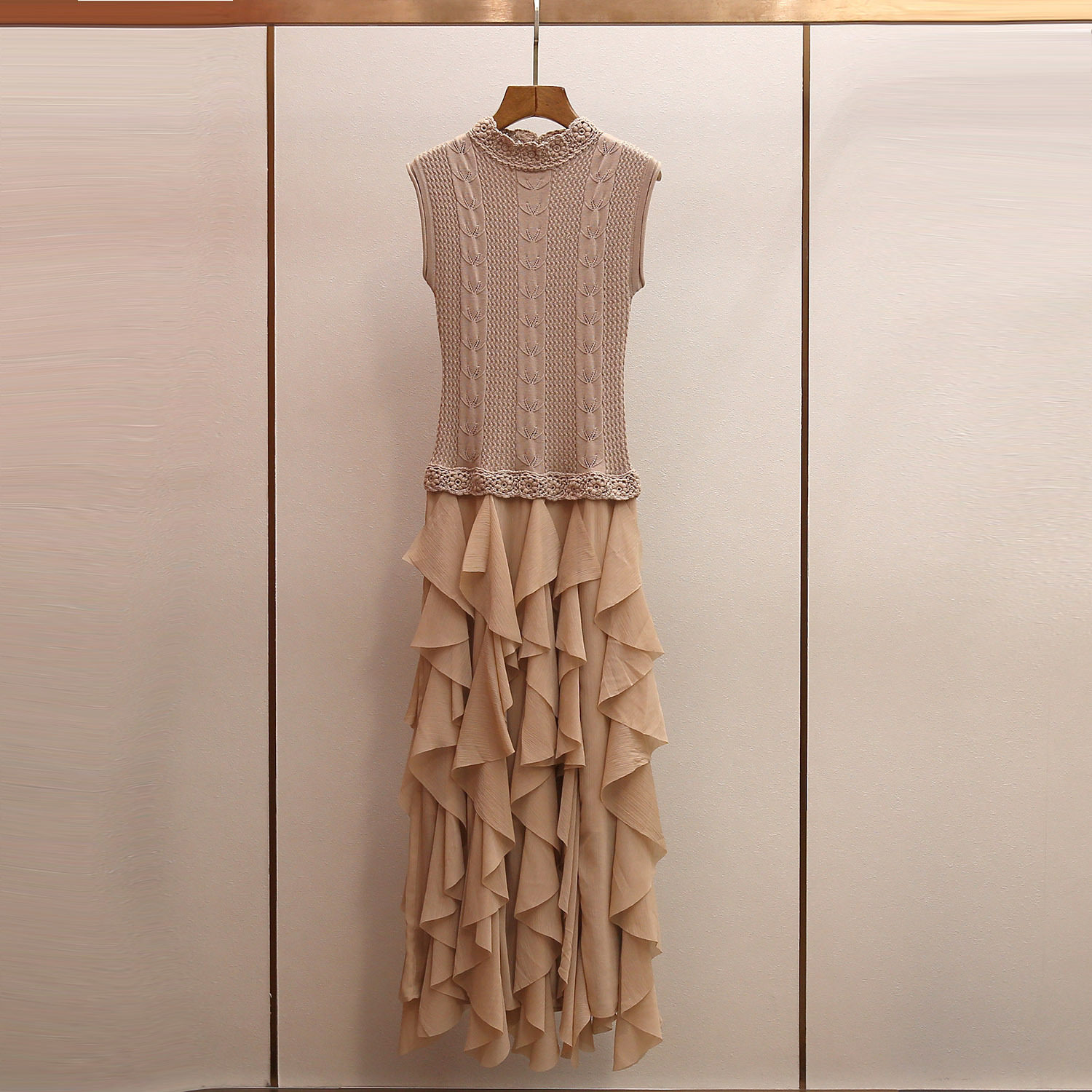 深圳南油高端女装春季新款气质风针织拼接设计感修身长款连衣裙女