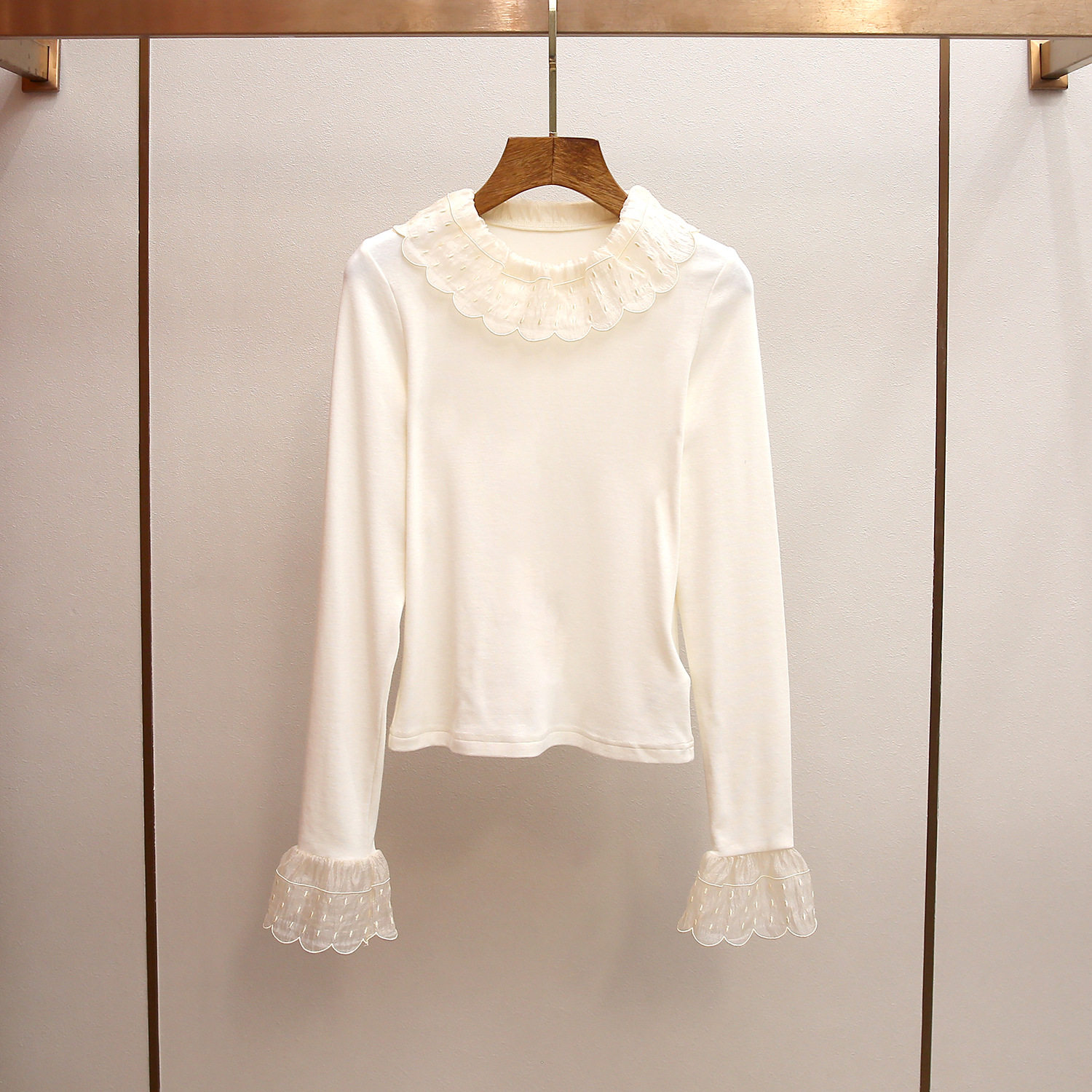 深圳南油高端女装春季新款甜美拼接翻领喇叭袖显瘦打底针织衫上衣,女装/女士精品,毛针织衫,淘宝优惠券,粉丝福利购,淘宝优惠卷