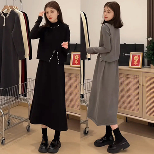 钉珠设计感马甲背心裙两件套打底连衣裙8833 套装 2025秋冬新款 时尚