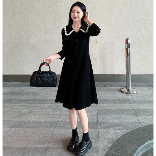 2025新款大码胖mm遮肚显瘦小黑裙时尚减龄长袖娃娃领连衣裙8893