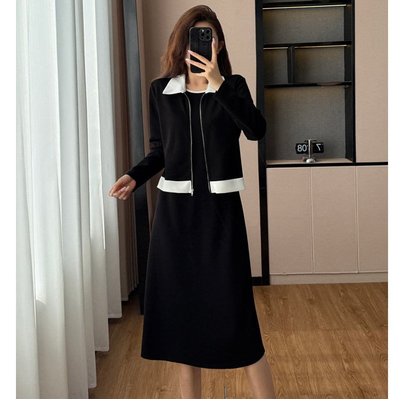 2025秋冬款韩系优雅风连衣裙假两件撞色翻领长袖A字裙女8612