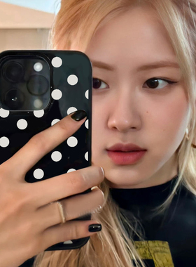 rosé朴彩英同款白色波点适用iPhone17promax手机壳苹果13新款14pm女11全包12pro日韩复古简约xr保护套软16