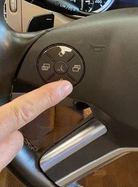 适用奔驰R级R300R350ML350 B200ML400方向盘按键GL450多功能按钮