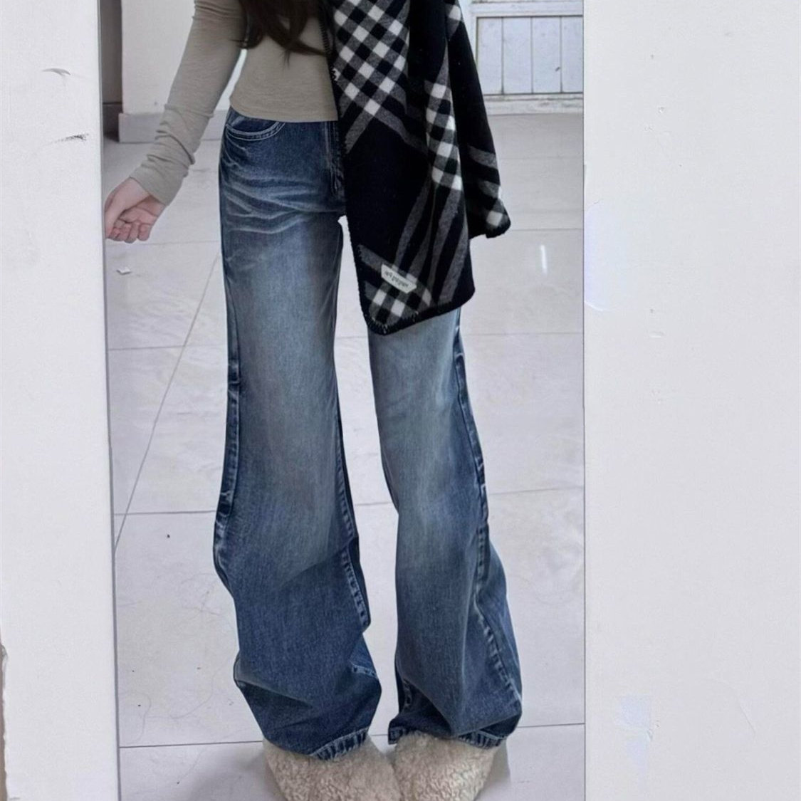 美式蓝色微喇牛仔裤女2026春季韩版宽松显瘦直筒拖地阔腿喇叭裤潮