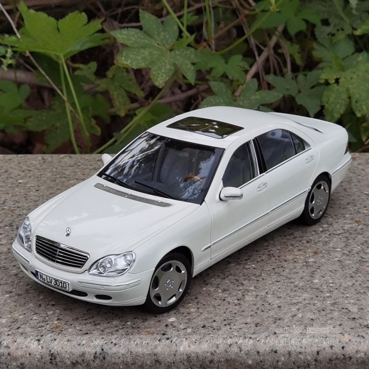 奔驰s55车模 w220 蝴蝶奔  2000年 norev 1:18 仿真合金汽车模型